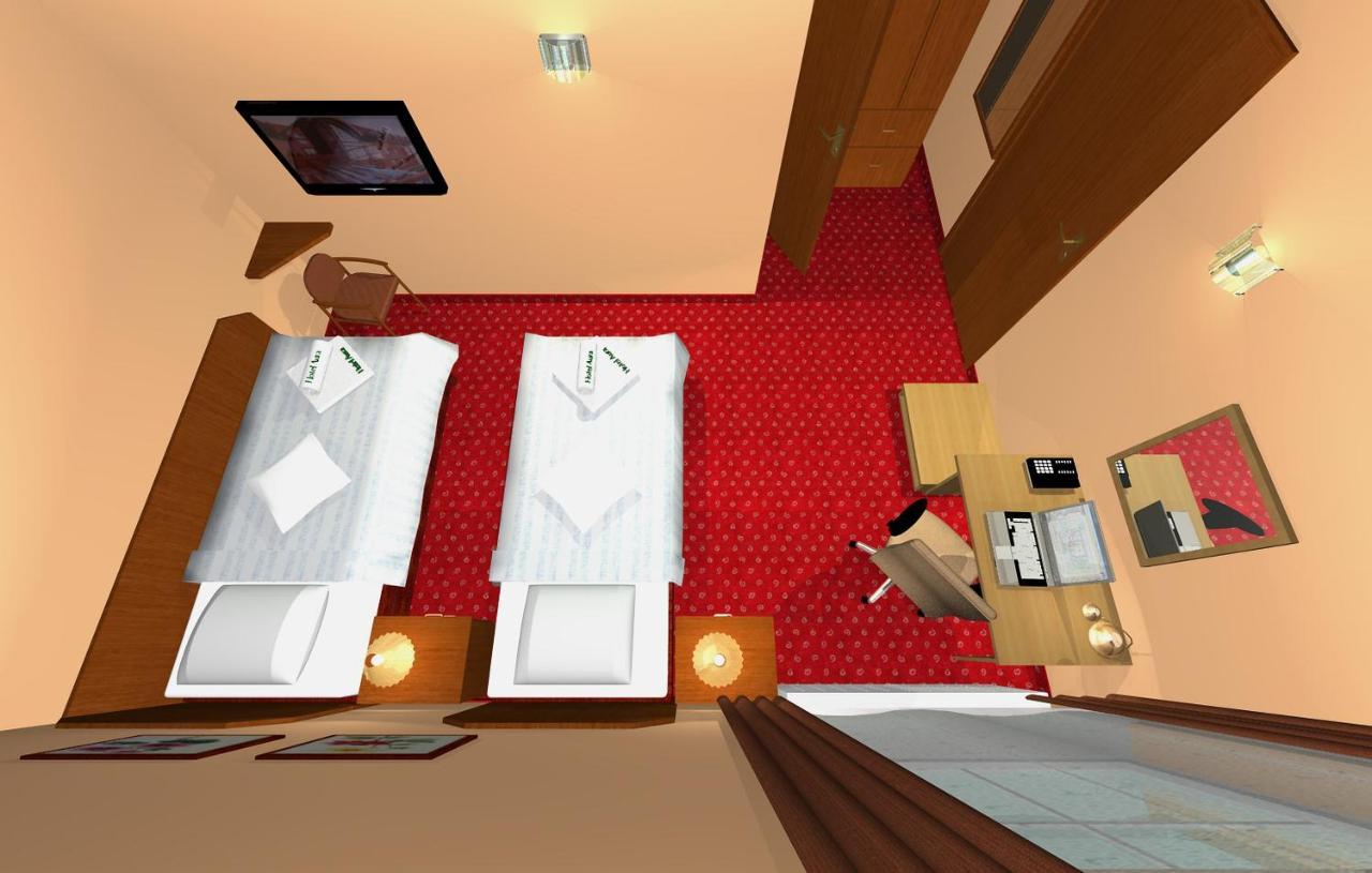 Aura - Hotel & Restaurant & Sauna Жельона Гора Екстериор снимка